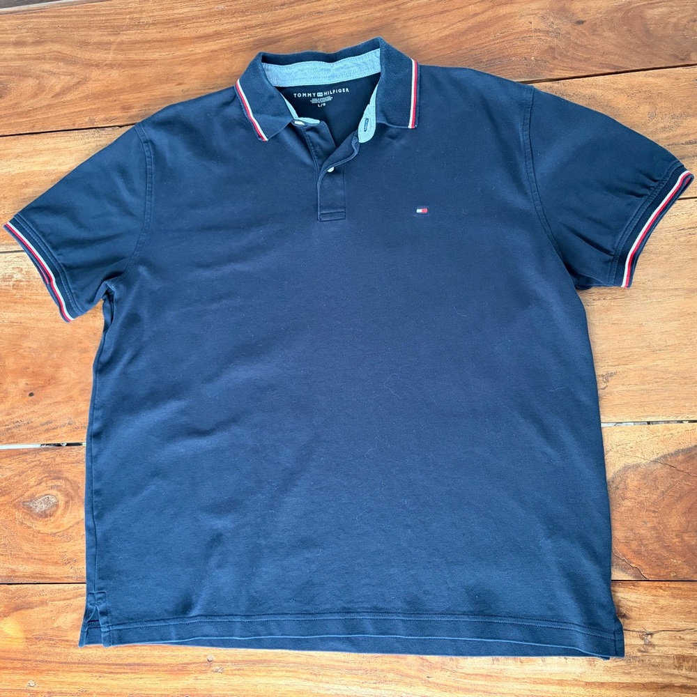 Tommy Hilfiger Men's Large Navy Blue Polo Shirt with Contrast Trim 100% Cotton